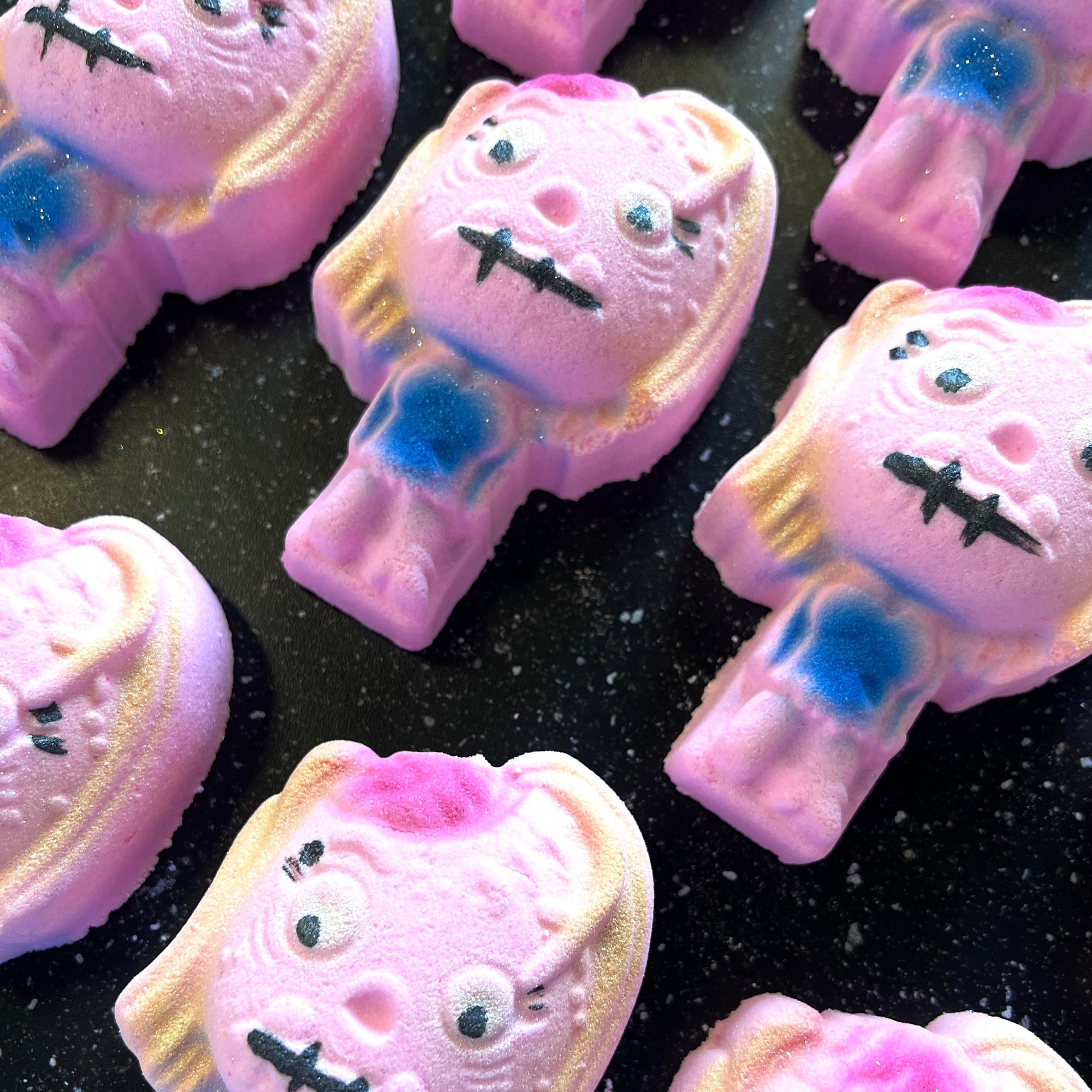 Zombie Girl Luxury Bath Bomb